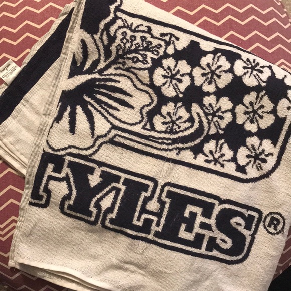 Ocean lifestyles towel-new no tag - Picture 1 of 2